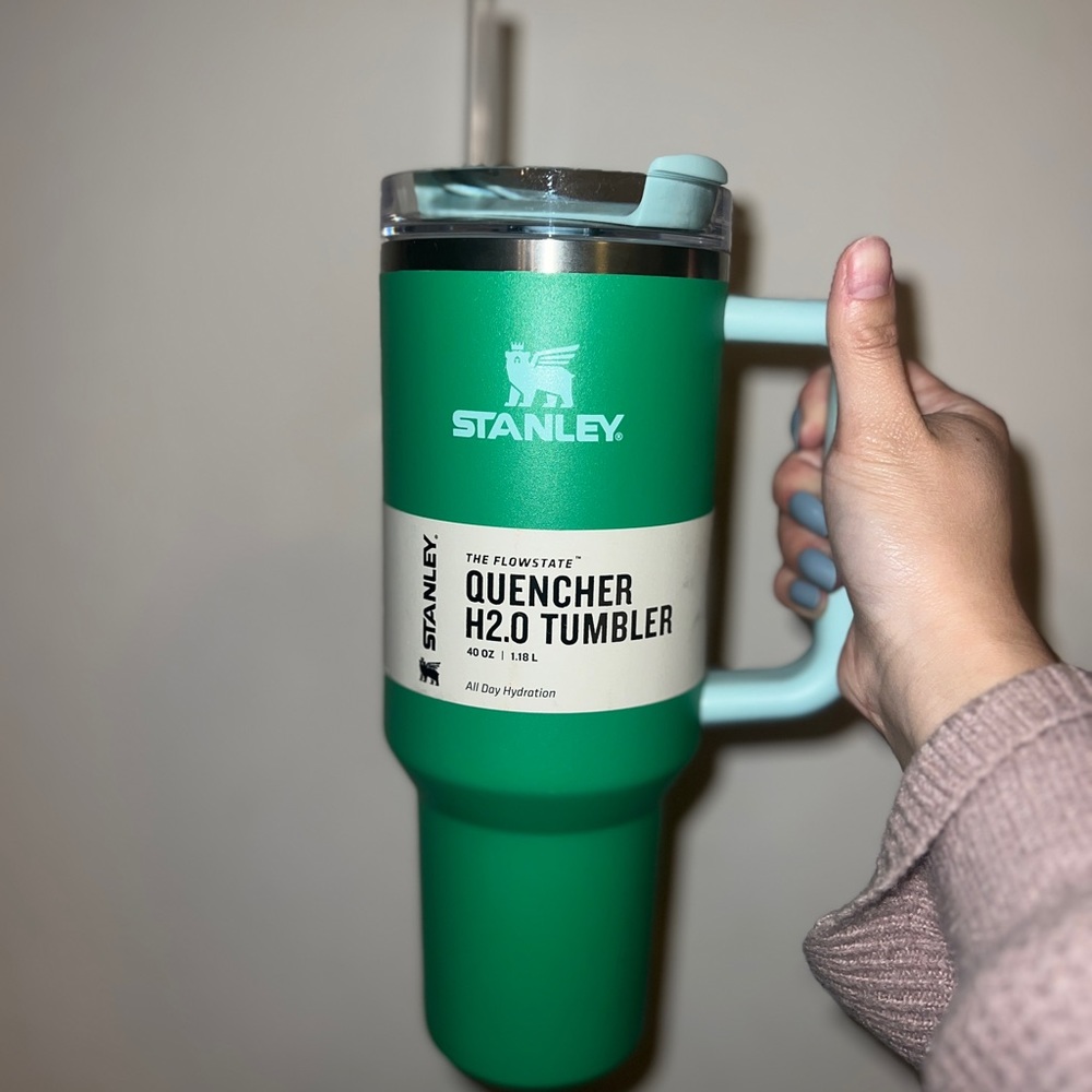 Stanley 40oz Tumbler “Meadow”